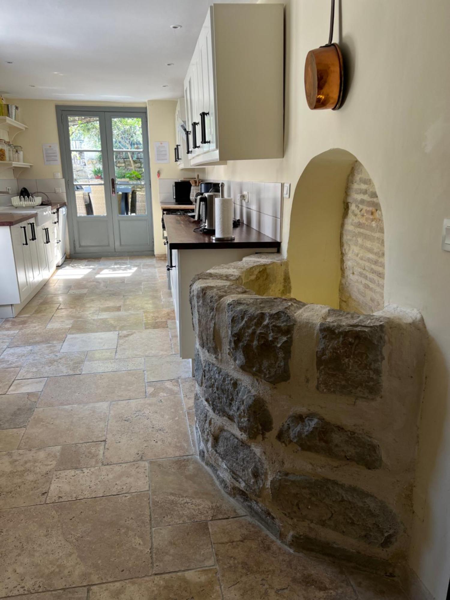 La Maison De La Tour Pinte カルカソンヌ エクステリア 写真